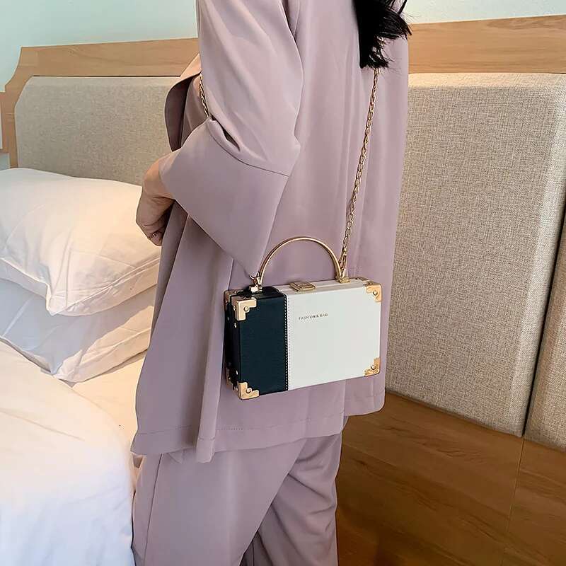 Summer Tote Handbag Small Crossbody 2021 New Messenger Women Hit Color Chain All-Match Shoulder Bag