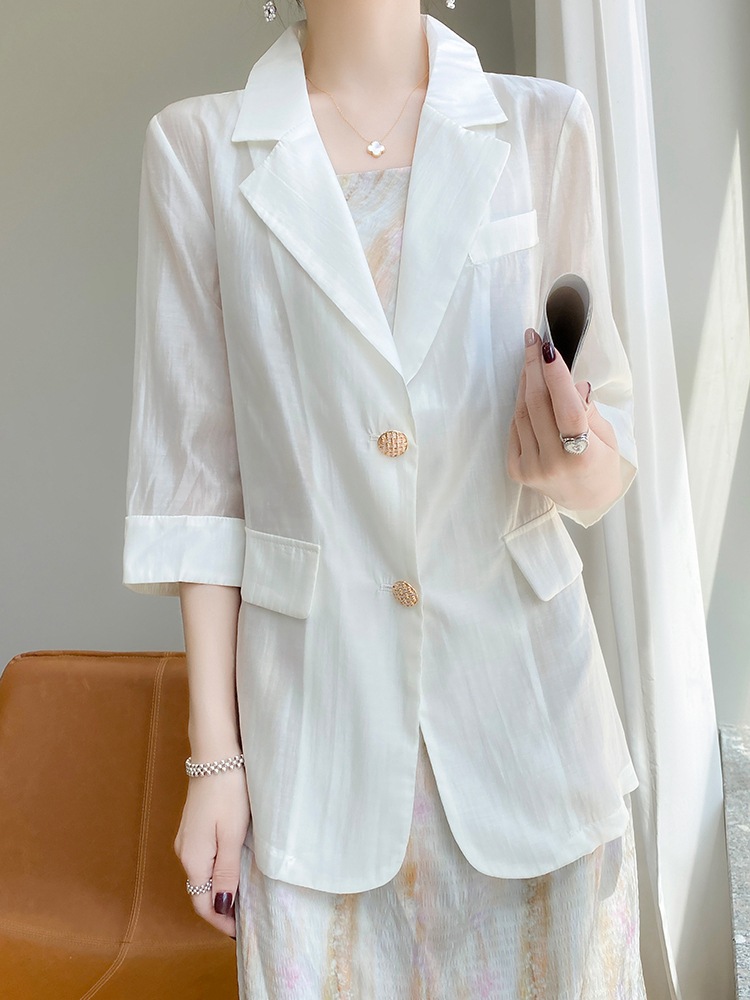 J35Elegant Summer Coverup for Ladies - Breathable UV Shielding Three-Quarter Sleeved Cardigan Jacket