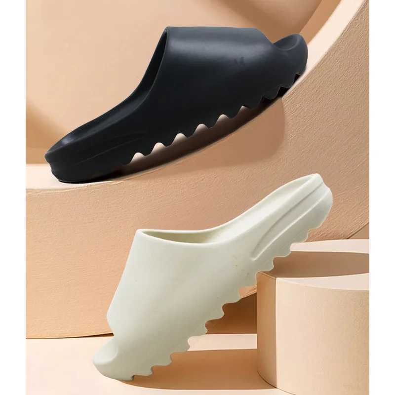 New EVA soft thick soled slippers for womens summer fashion wear home sandals mens beach shoesC250305
