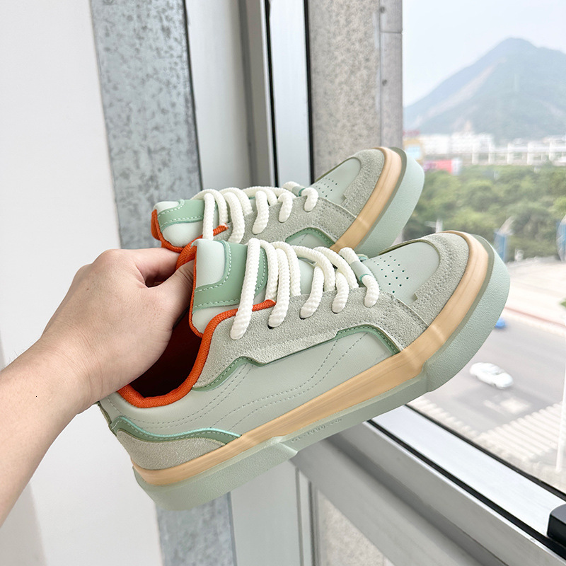 Green men's shoes autumn 2025 new trend versatile couple's shoes men's sports board shoes casual trendy shoes