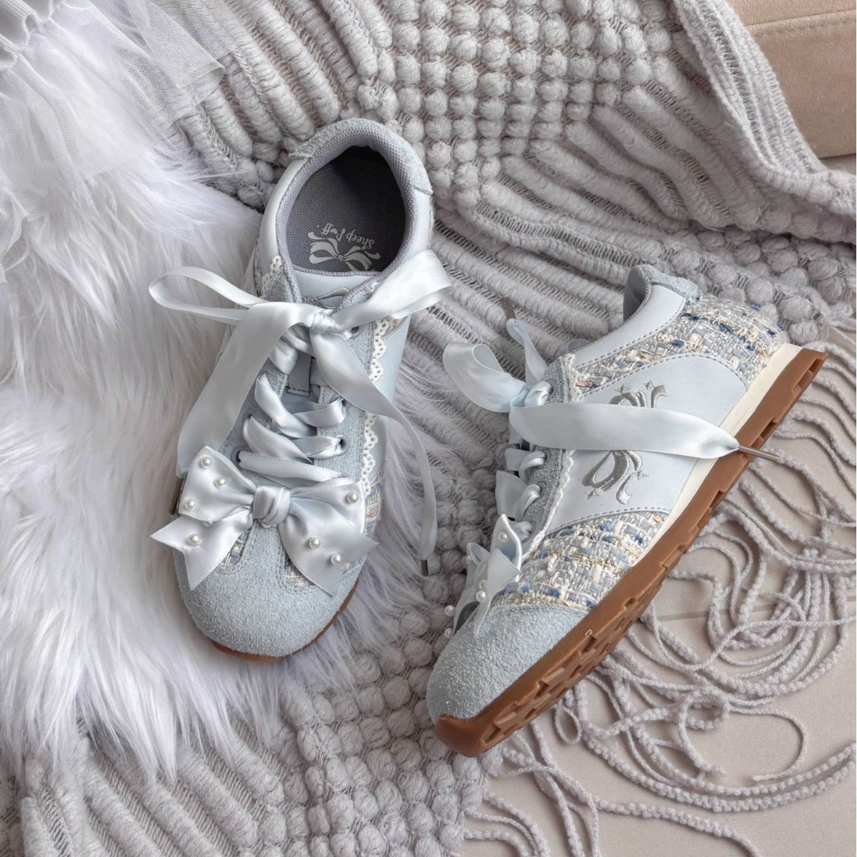 New free shipping deisgner shoes for womens casual shoes white pink blue Spring new thick soled outdoor casual sports shoes