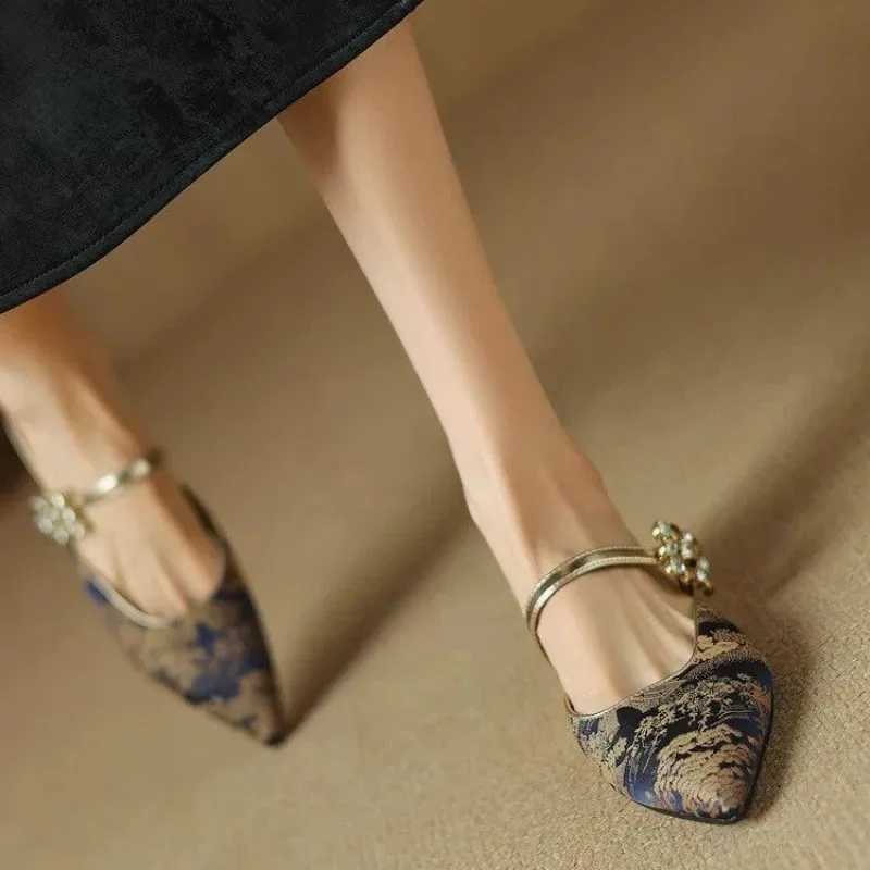 Wan Loafers Fem Slippers Thin H Floor Luxury Slides Cover Toes Med New Design Plain Fabric Fi Elegant Womens Shoes Y250306