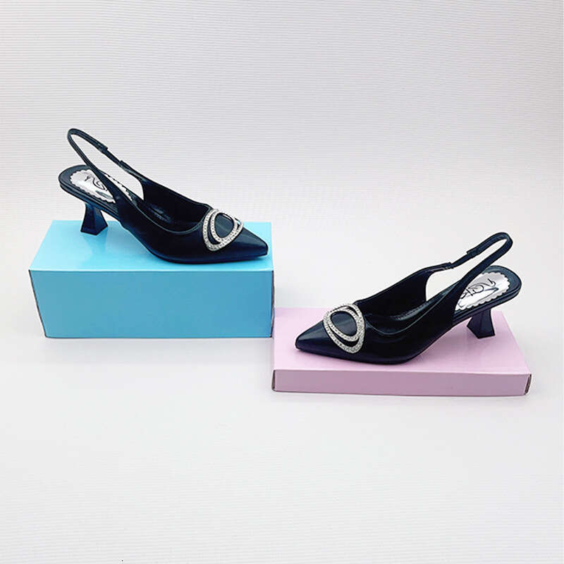2025 new autumn and winter versatile high-heeled women's pointed bare color single shoes thin heel French fairy toe sandals