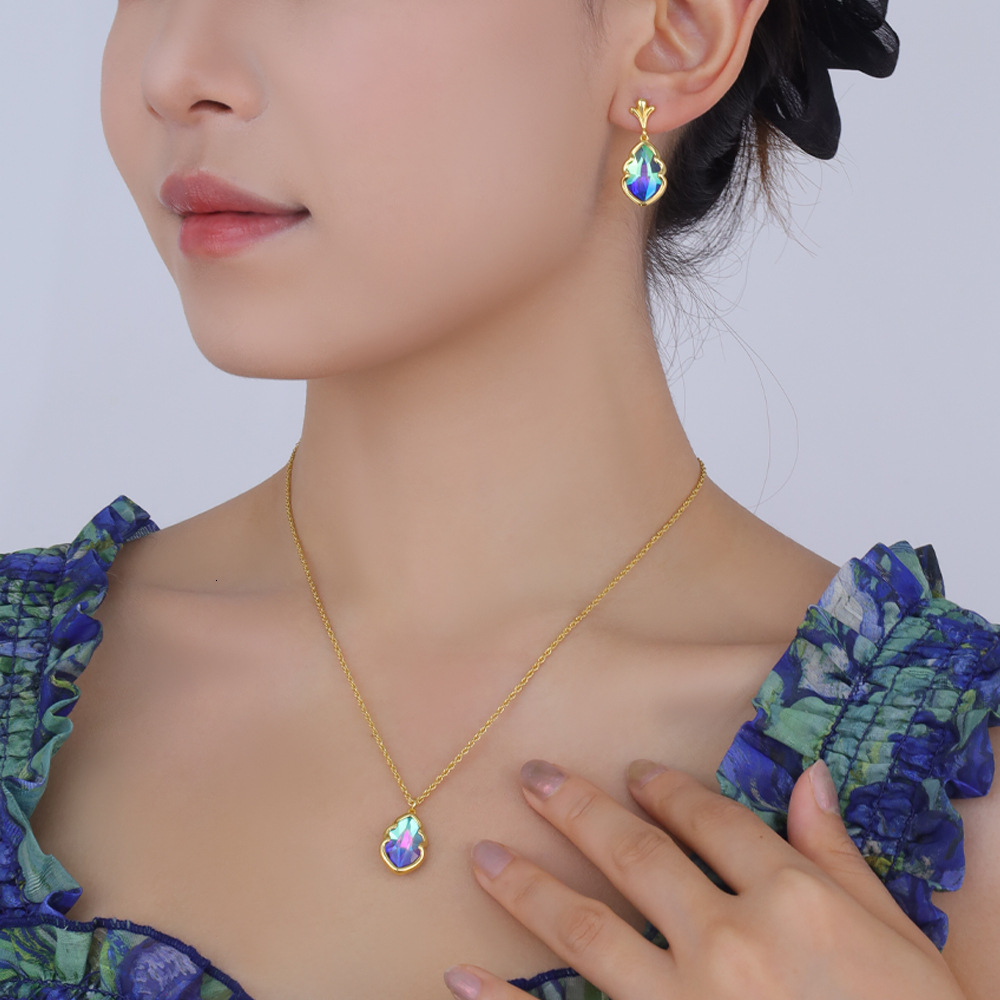French Retro Dazzling Glass Necklace For Women Oval Accessories Earrings For Women Fashion High Sense