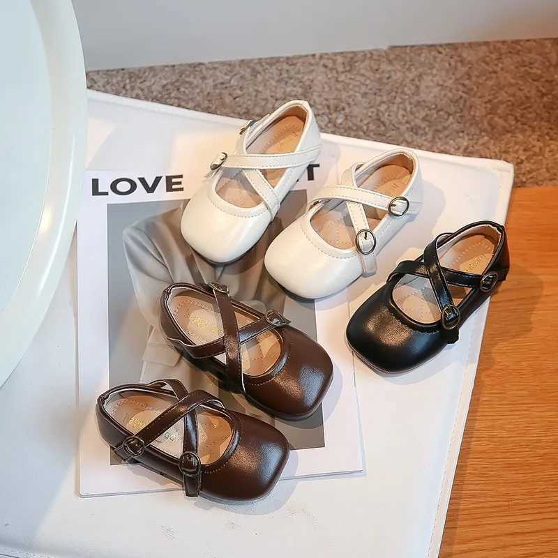 New Girls Moccasin Shoes Square-toe Versatile Soft Kid Fashion Cross Simple Non-slip Children Leather Shoes Platform Solid ColorT250306