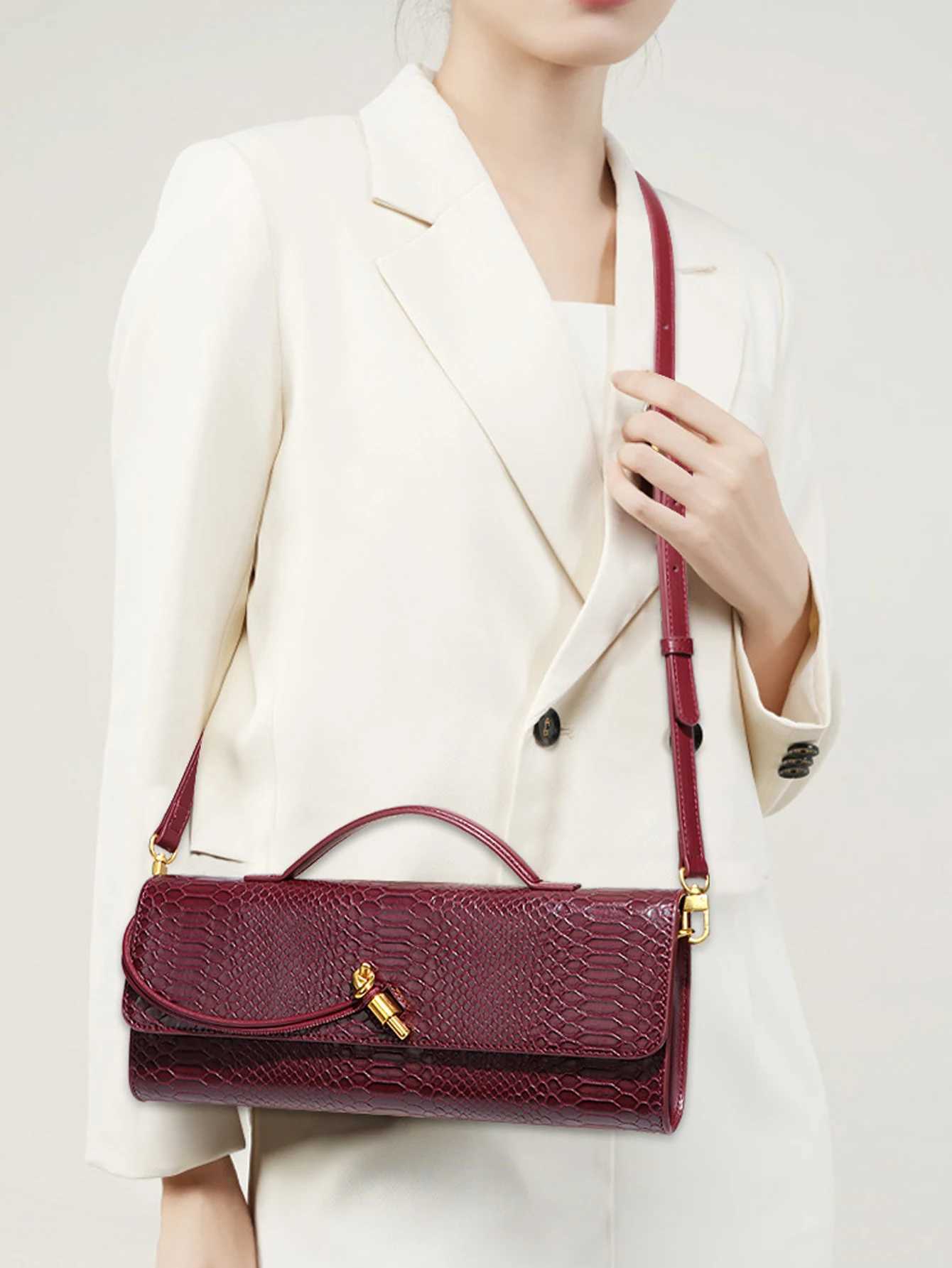 Burgundy bag ry red envelope wine red envelope upsc new handbag European and fi odile flip hand organ b Y250305
