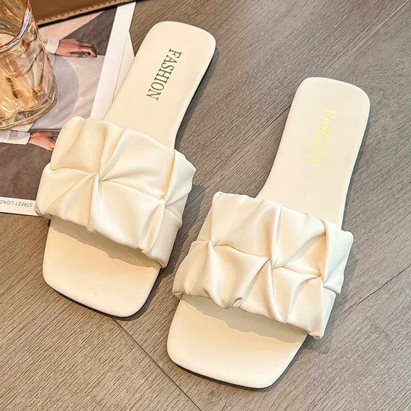 Summer Slippers For Wen Flip Flops Flats 2024 New Pleated Korean Slippers Wen Sandals Green Slip Shoes Big Size 35-42 Y250306