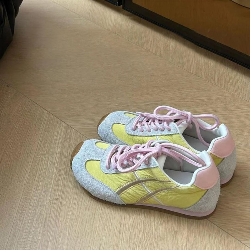 De Xun Shoes Women's 2025 Early Spring New Leather Color blocked Versatile Sports Shoes Flat Bottom Lightweight Casual Board Shoes Forrest Gump S