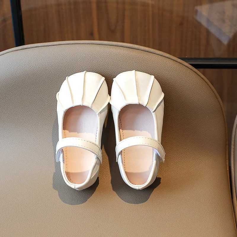 New Fashion Lace Pleated Little Fashionable Shallow Mouth Single Flats Baby Casual Loafer Girls Leather ShoesT250306