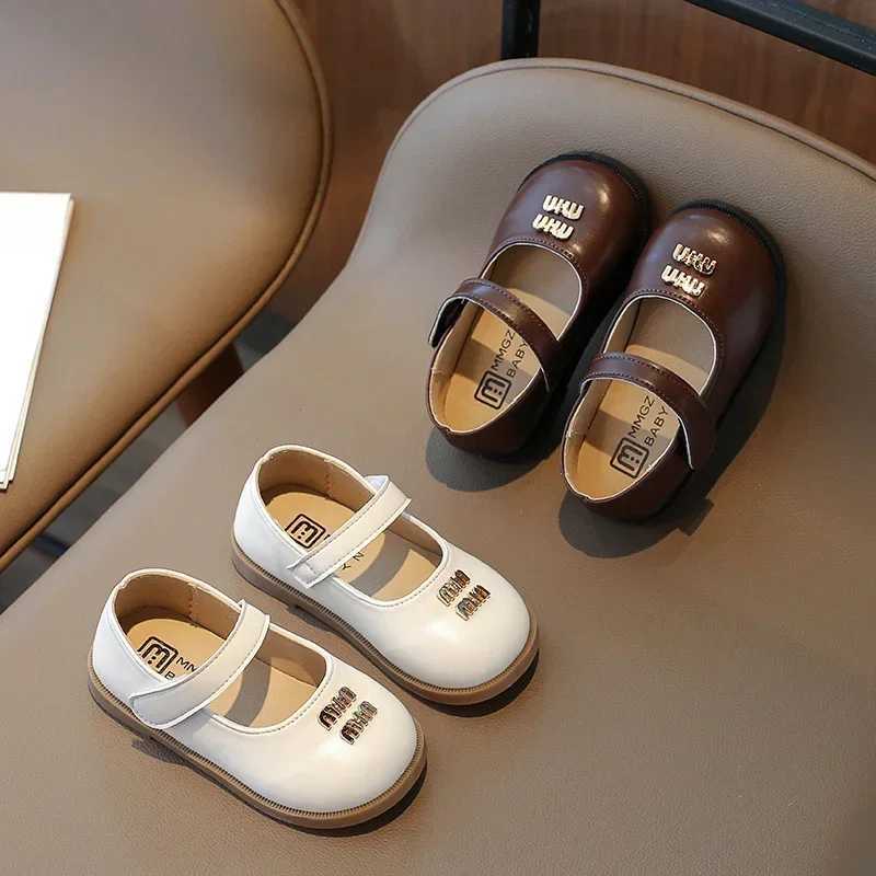 Fashion Children Round Toe Metal Leather Shoes Princess Cute Kids Non-slip Comfortable Kindergarten Baby Girl Daily Casual ShoesT250306