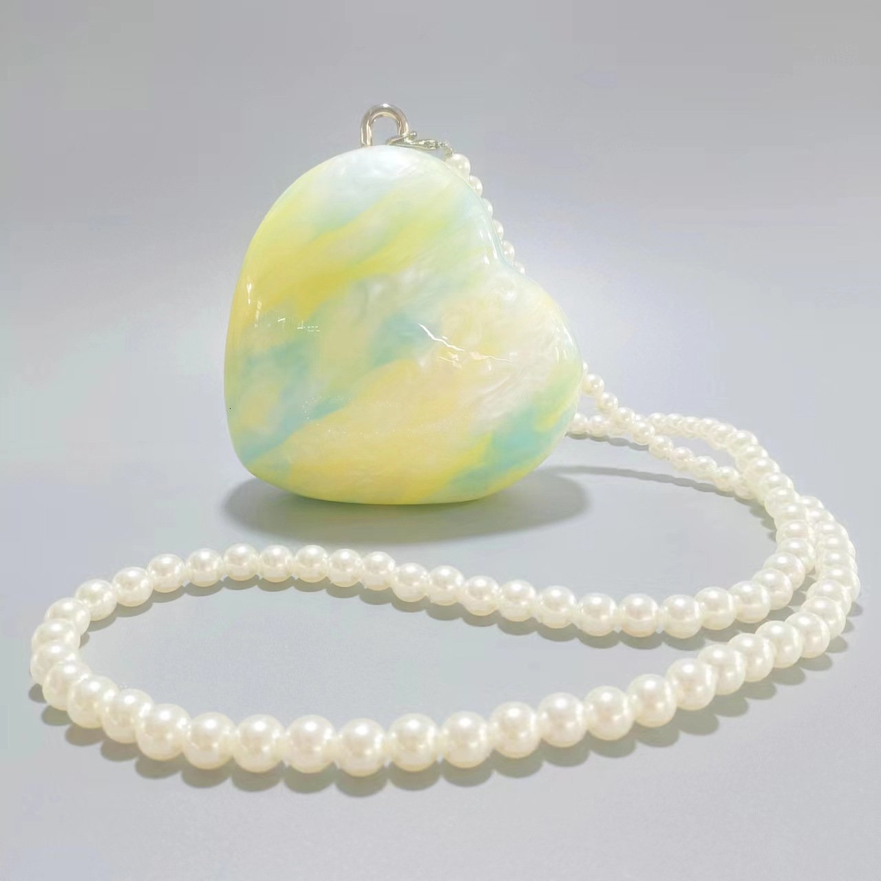 Women's New Fashion Love Bag Single Shoulder Diagonal Cross Vintage lucite evening bag