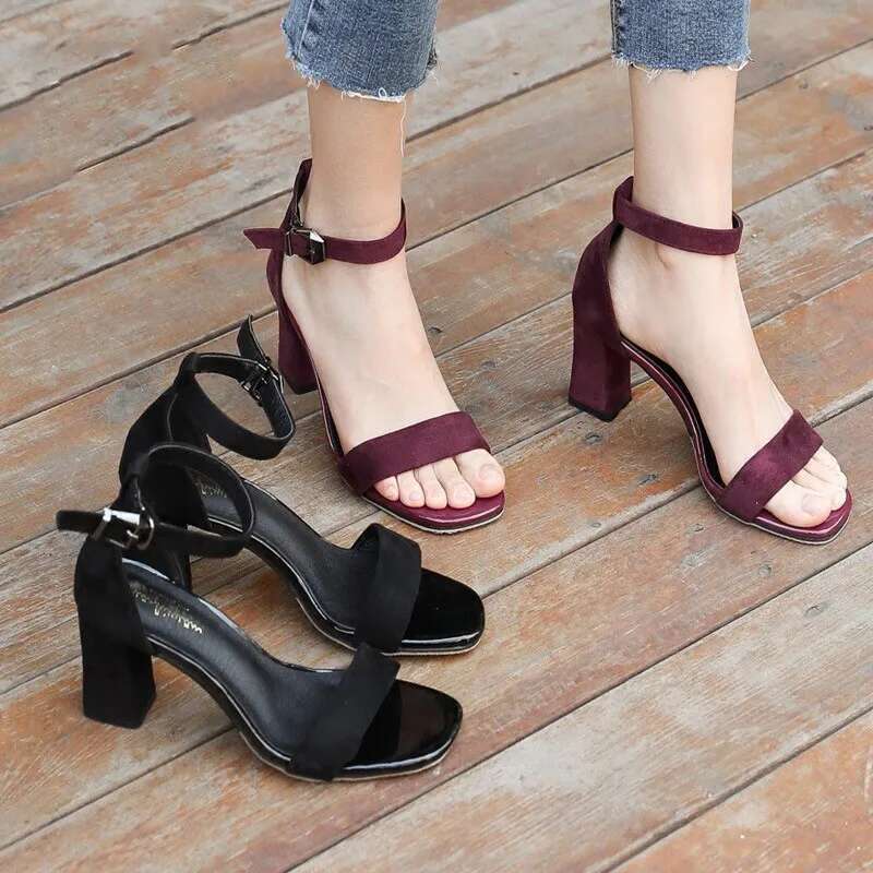 2025 Summer Medium High Block Heel Outdoor Fashion Sandals Women Heels Black Red Sandalias