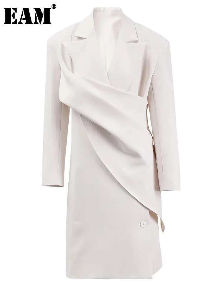 EAM Beige Irregular Big Size Elegant Blazer Women New Lapel Long Sleeve Jacket Fashion Tide Spring Autumn 2025 Cpdb040
