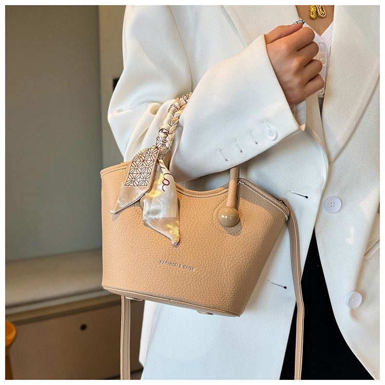 Korean Version Of Niche Fashion Women's Handbag 2025 New Fashion Scarf Bucket Multifunctional Shoulder Crossbody Bag