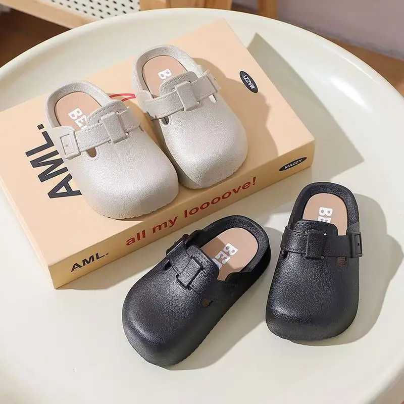 Girls Slippers Fashion Flat Bottom Childrens Boken Slippers Suitable for All Seasons Indoor Outdoor Comfortable Childrens SlipT250306
