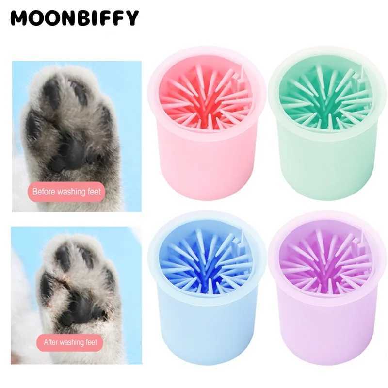 1PC Pet Dirty Paw Cleaner Cup Portable for Dog Cats Puppy Feet Washer Soft Silicone Pet Foot Wash Cup Foot Cleaning Bucket M250306