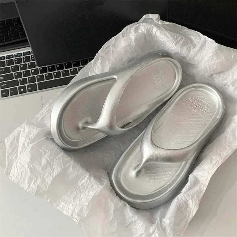 2024 Hot Selling New Sier Flip-flops Niche Fi EVA All Cfortable Thick Soles Increase Beach Shoes Y250306