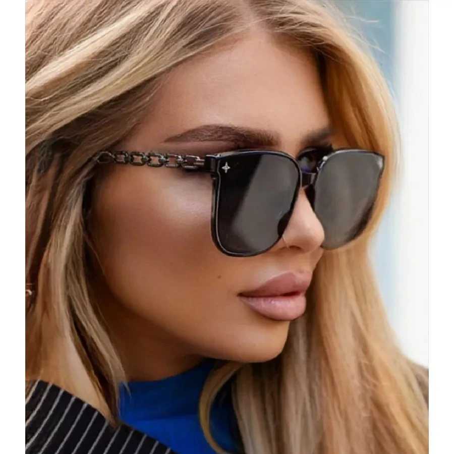 New Trendy Large Frame Womens Sunglasses Fashion Chain Glasses LegXJ250306