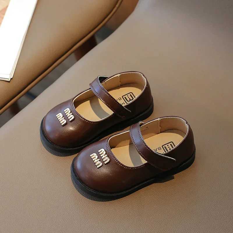 Fashion Children Round Toe Metal Leather Shoes Princess Cute Kids Non-slip Comfortable Kindergarten Baby Girl Daily Casual ShoesT250306