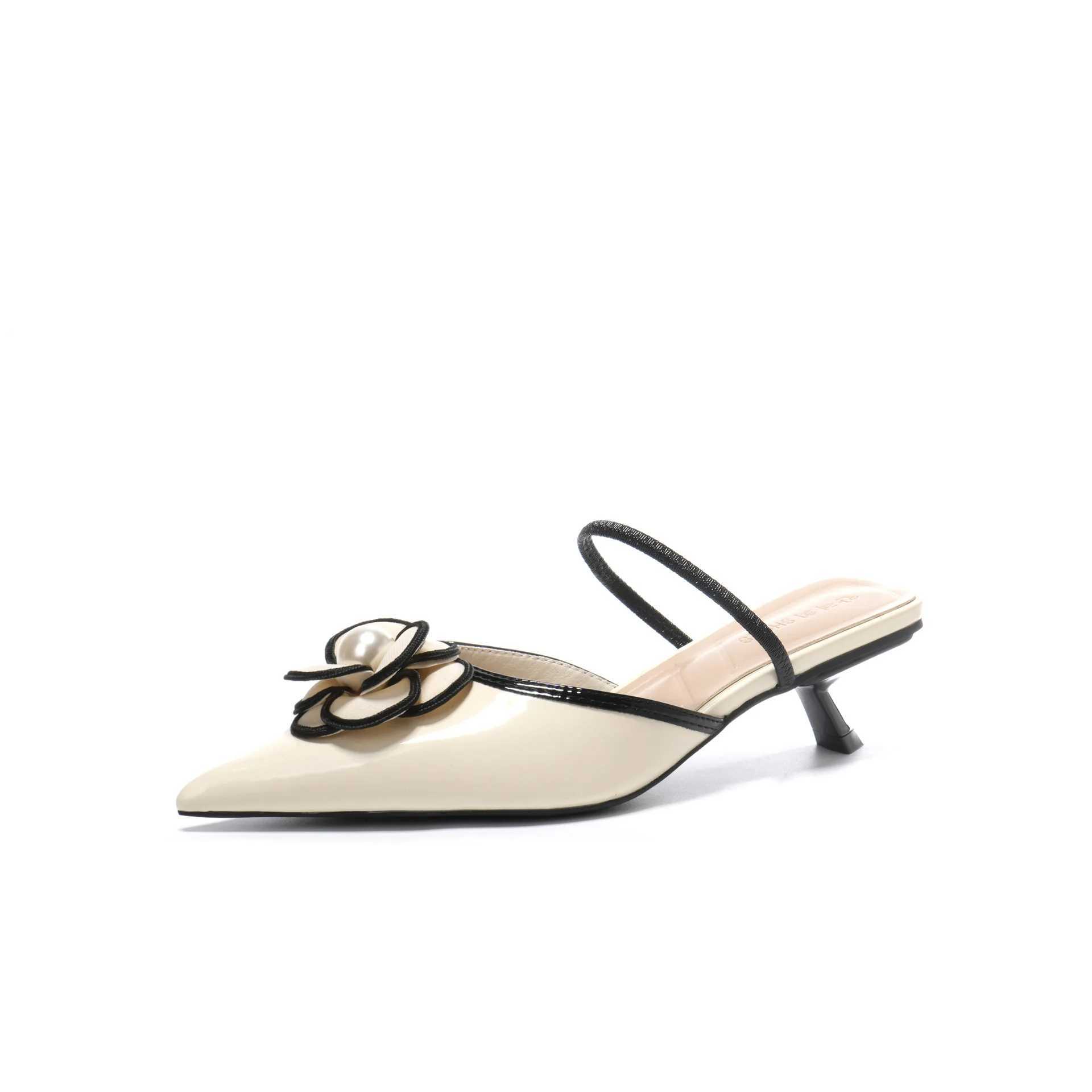 Low Slippers Soft Flat Shoes Fem Slippers Wen Beige Heeled Sandals Slides Pointed Toe Flower String Bead Med Fi Cfort Y250306