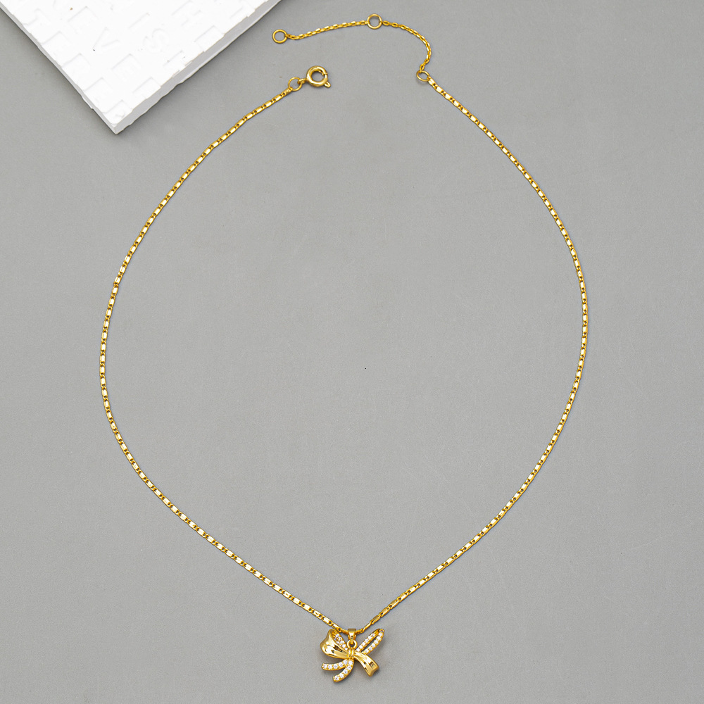 Light Luxury Niche Design With A High Sense Of Bow Pendant Necklace Collar Female
