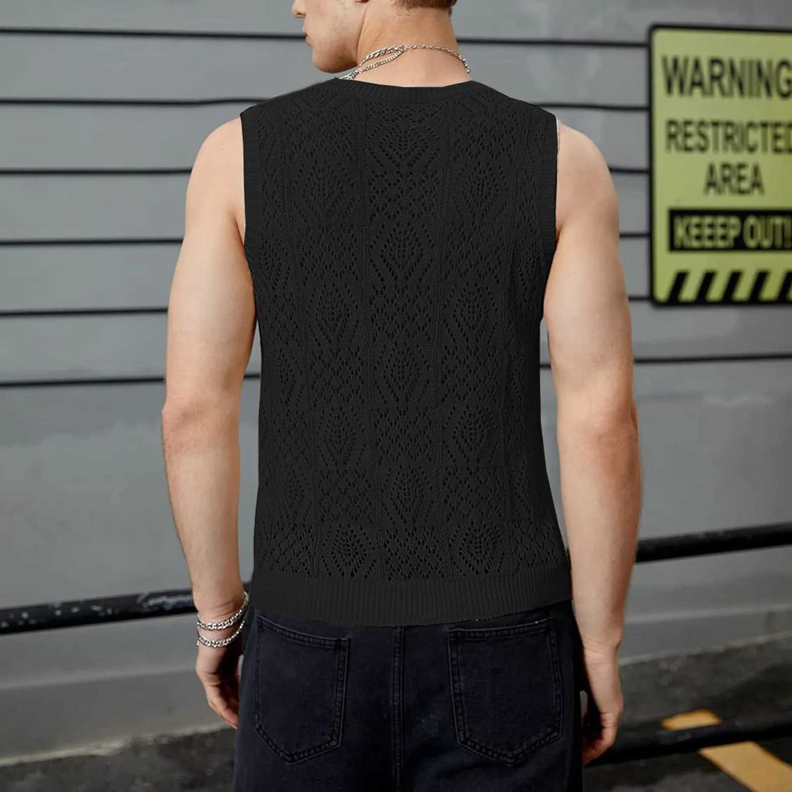 Beach Tops For Men MenS Knitted Hollowed Out Vest Crew Neck Sleeveless Male Clothes With Designs Camiseta Sin Mangas HombreT250318
