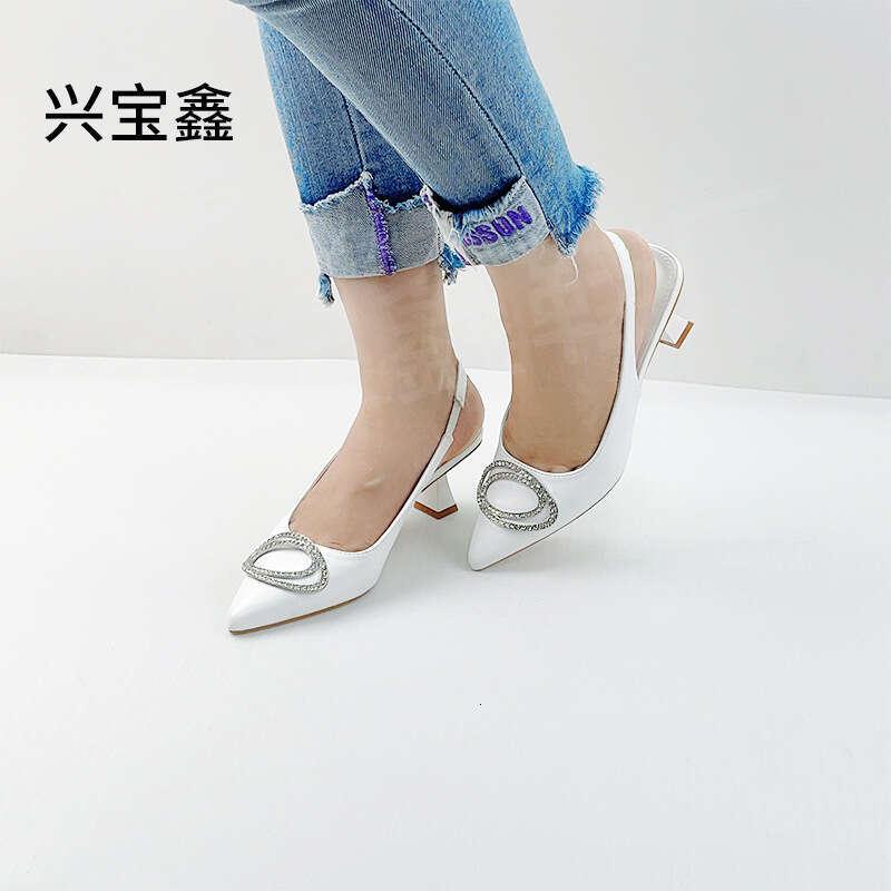 2025 new autumn and winter versatile high-heeled women's pointed bare color single shoes thin heel French fairy toe sandals