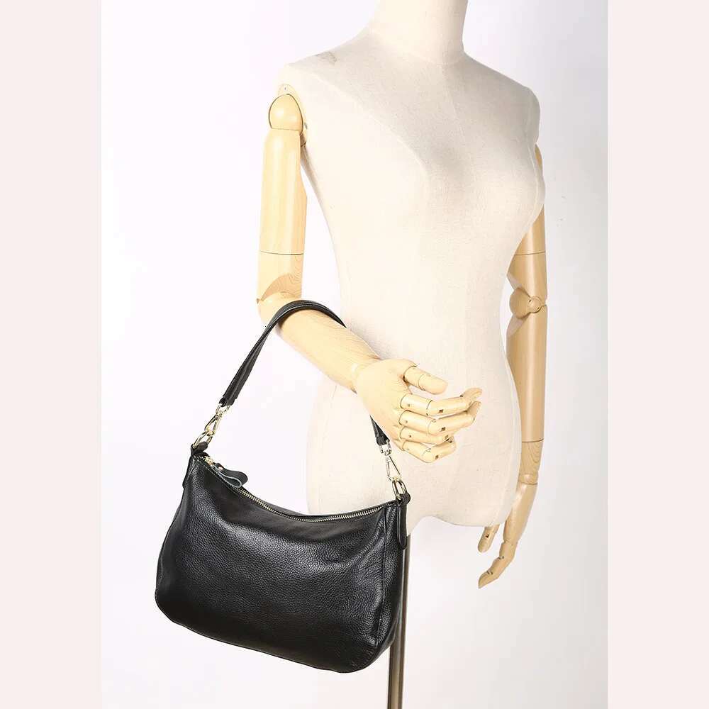 Zency Genuine Leather Women Half Moon Shoulder Bag Fashion Casual Tote Ladies Crossbody Purse Elegant Charm Female Handbags