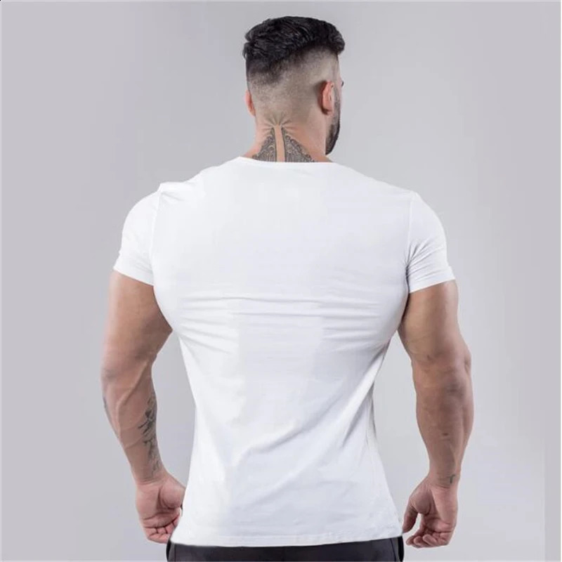 Plain Cotton Gym T-shirt Men Summer Fitness Clothing V-Neck Short Sleeve T shirt Slim Fit Tshirt Bodybuilding Workout Tees Tops 250306