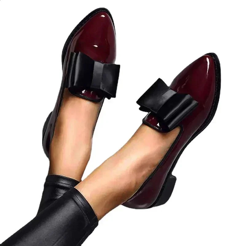 Womens Loafers Bow Decor Pointed Toe Flat Shoes for Women Patent Leather Shallow Mouth Daily Casual Shoes 250305