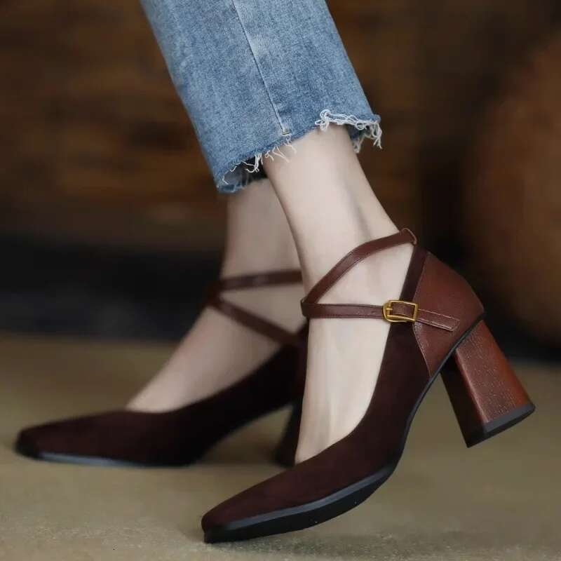2025 Spring and Autumn New Fashion Square Toe Thick Heel Retro Matte Sexy Trendy Cross Buckle Women's Shoes