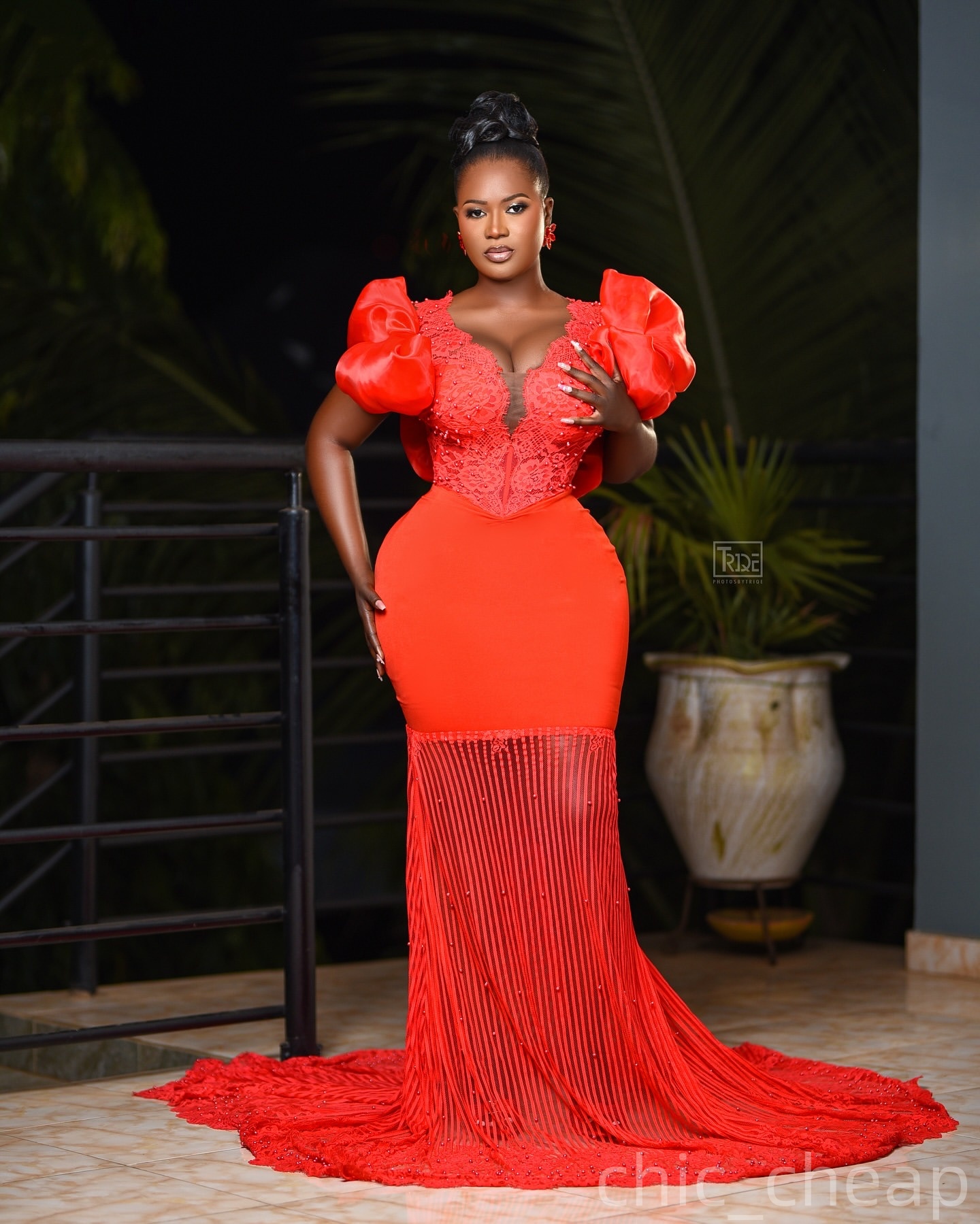 Mermaid Red Prom Dresses 2025 Short leeves Lace Beaded V-neck Evening Formal Party Second Birthday Engagement Gowns Plus Size Dress For Special Occasi