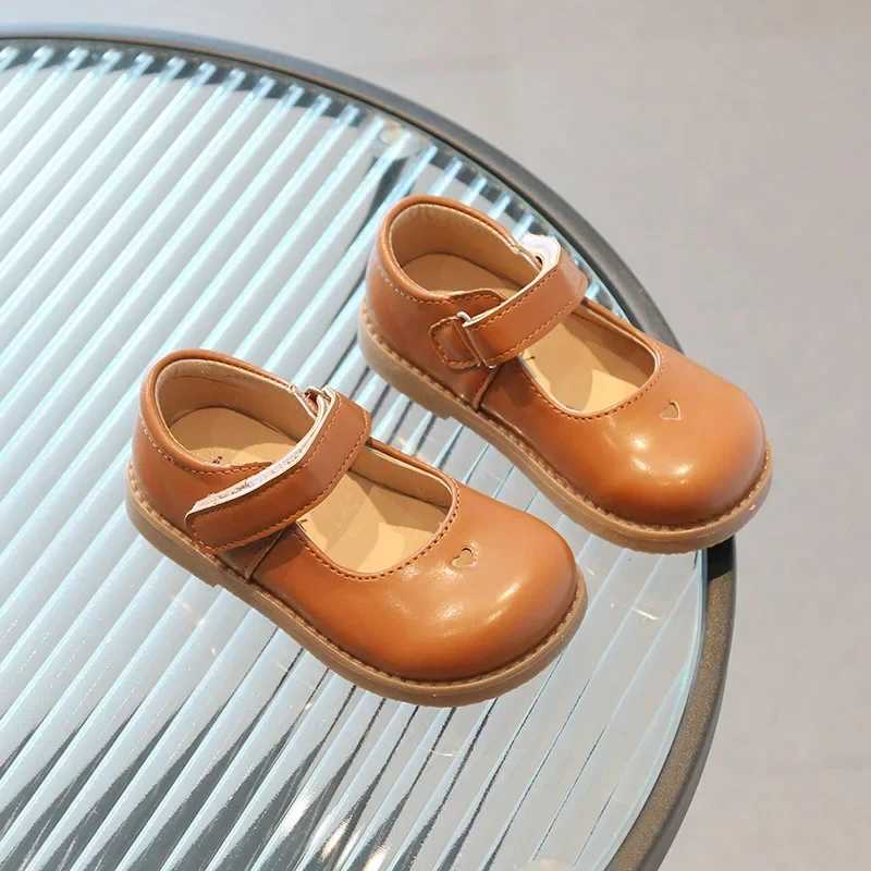 Girls Shoes 2024 Spring Autumn Children School Shoes Girls Mary Janes Flats Toddler Soft PU Leather Shoes For Girl Brown BlackT250306