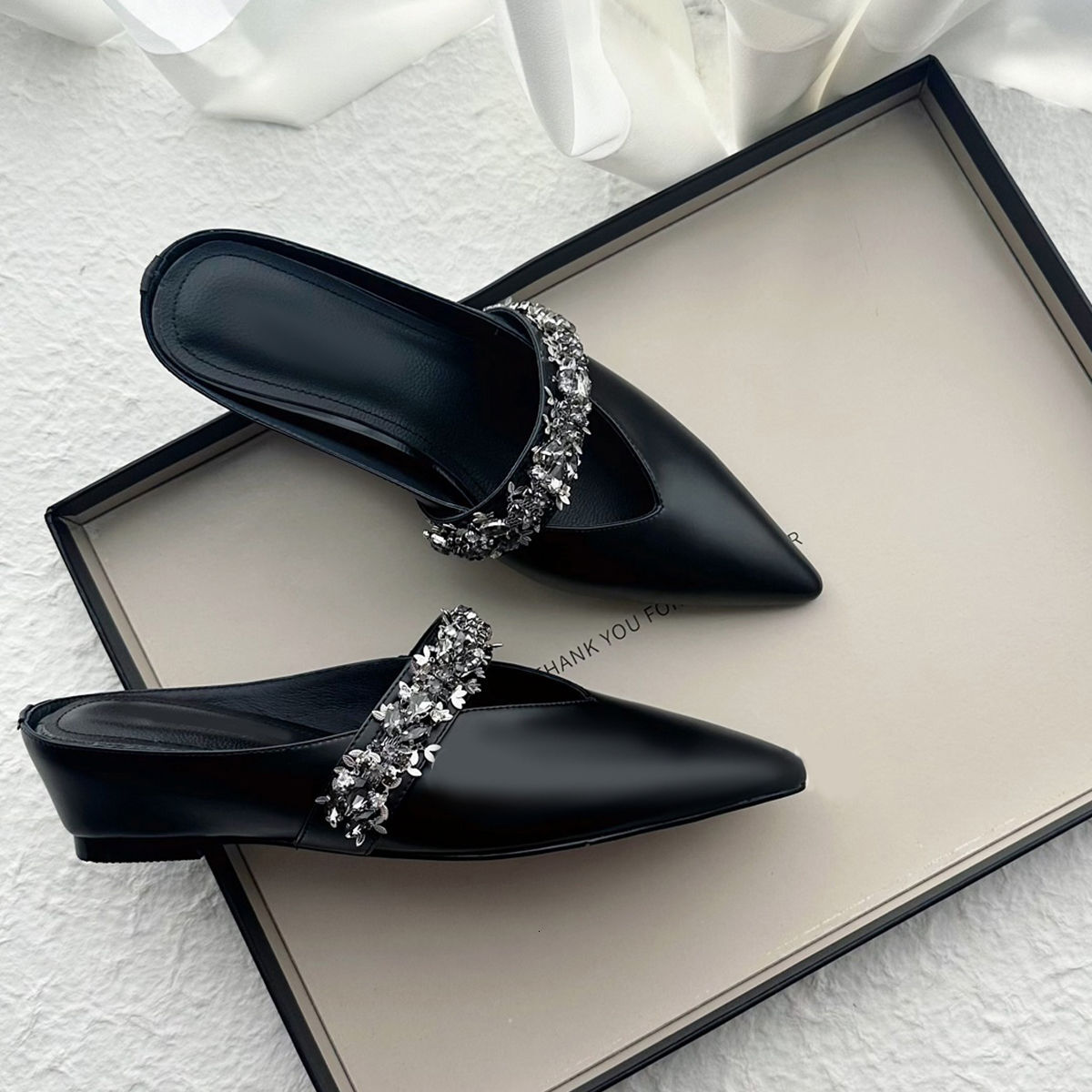 2025 new European shoes made of genuine leather with rhinestone toe cap, pointed end for height increase, lazy semi dragging women's cool slipper