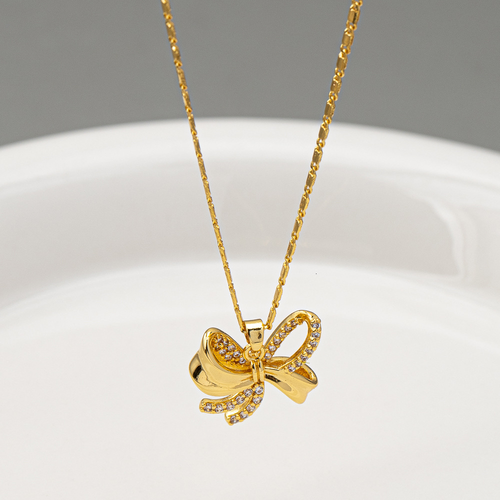 Light Luxury Niche Design With A High Sense Of Bow Pendant Necklace Collar Female