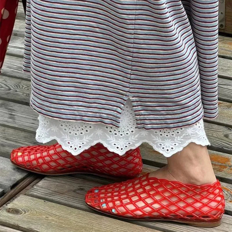 Ins style Fashion Transparent Jelly Shoes Women Hollow out Loafers Flats Casual Vacation Beach Summer Sandals Walking Lazy Shoes 250305