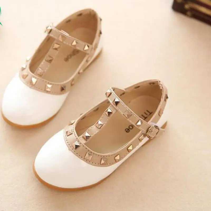children casual shoes girls spring autumn leather shoes fashion Rivet princess baby shoes Kids girls sandalsT250306