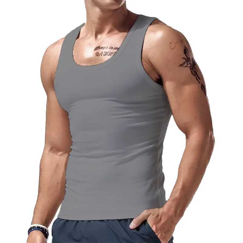 2025 New Vest Fashionable Summer Trend Simple Hot Selling Comfortable Sports and Leisure Base Sleeveless Vest for MenT250318