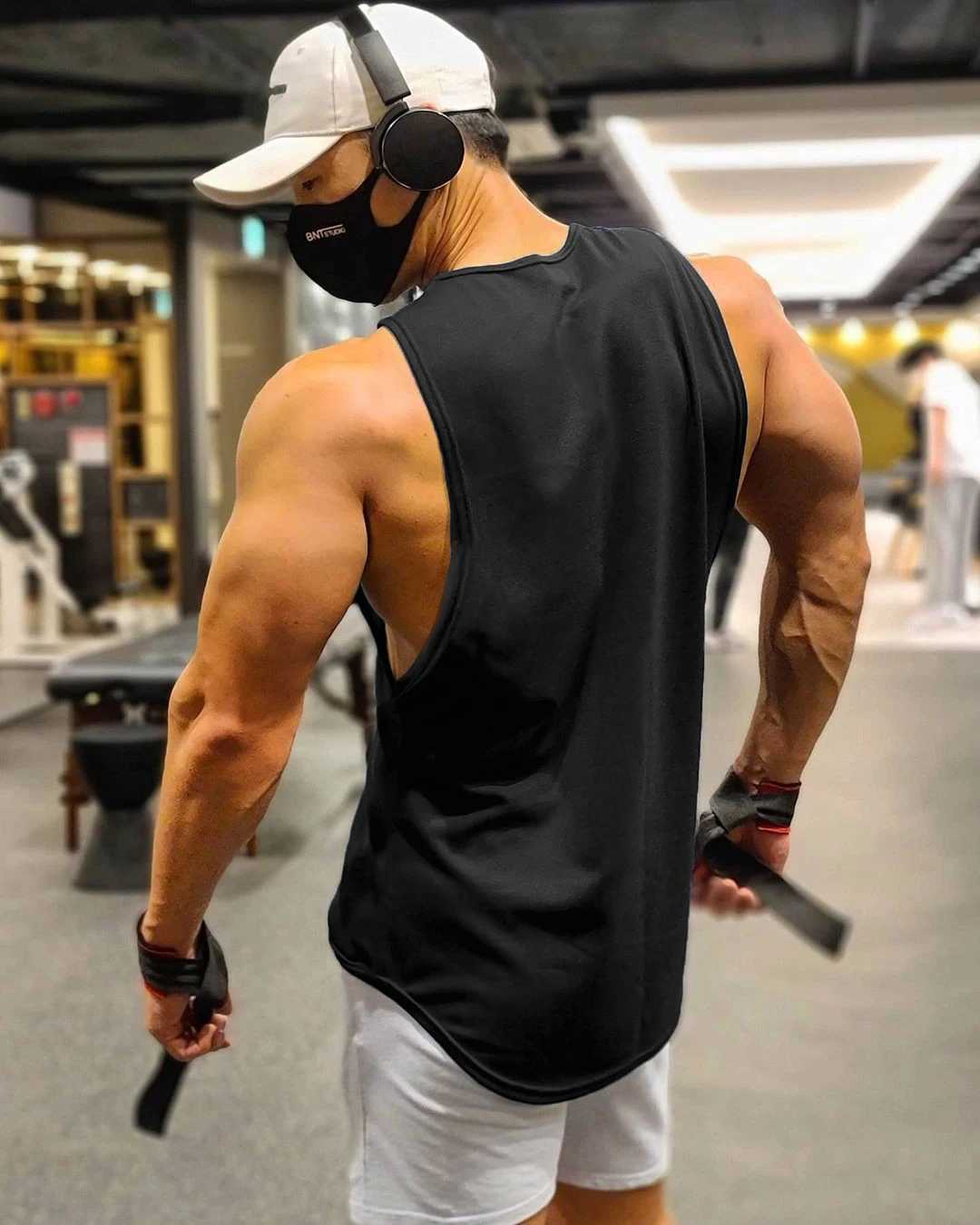 men tank tops sleeveless shirt mesh Material Breathable quick dry for men summer gym workout teeT250318