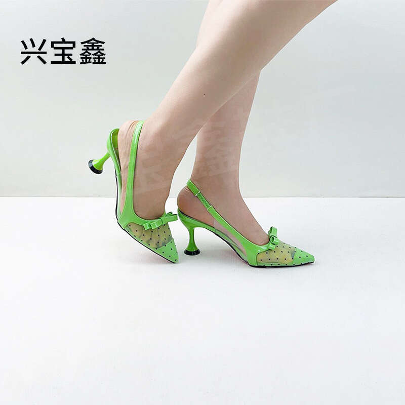 New pointed, slim heel shoes with sexy mesh dotted toe closure sandals, feminine and high-heeled sandals