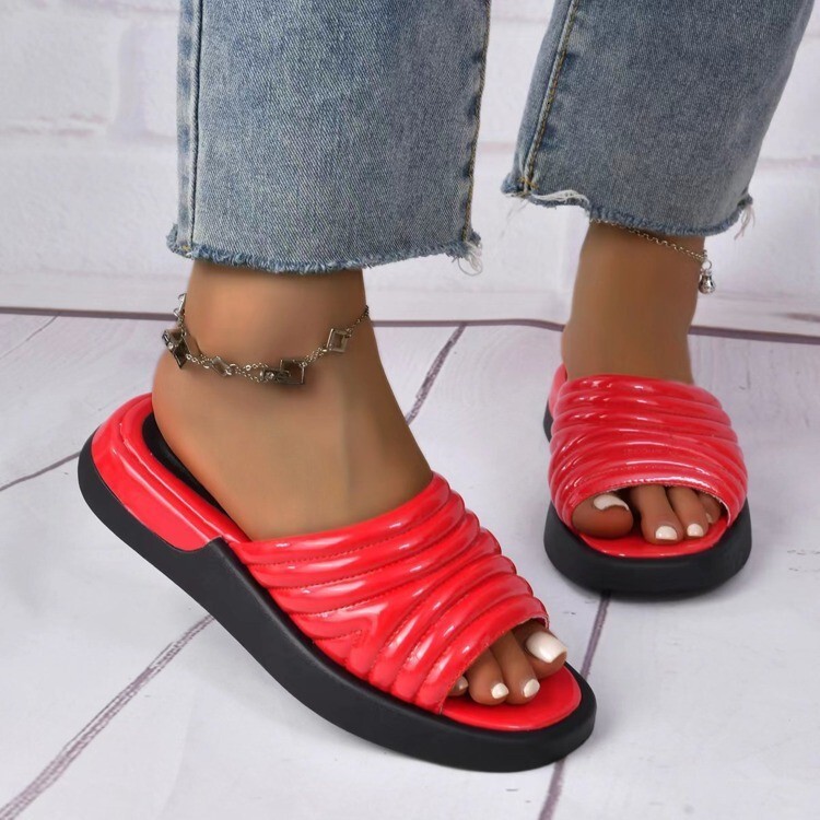 Cool and Comfortable Solid Color Sandals Thick Bottom Women's Drag 2025 New Summer Large Size ddmykukumalu