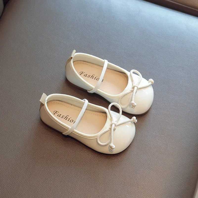 Smooth and Brightly Patent Leather Shoes for Kids Girls Simple Bow-tie Mary Janes Shoes Flats Kawaii Slip on Shoes Girl F07193T250306