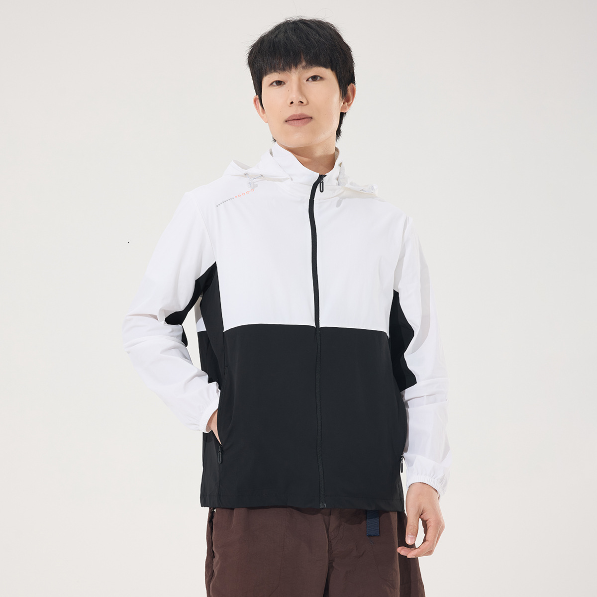 Ice silk thin men and women, summer new breathable UPF50+outdoor sports sunscreen clothes, skin clothes for couples tracksuit