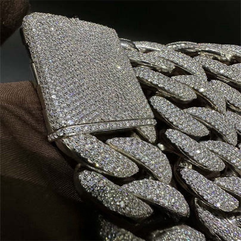 24MM Moissanite Cuban chain DESIGNERS Pendant vvs3 Iced Top quality Fashion first choice Free delivery