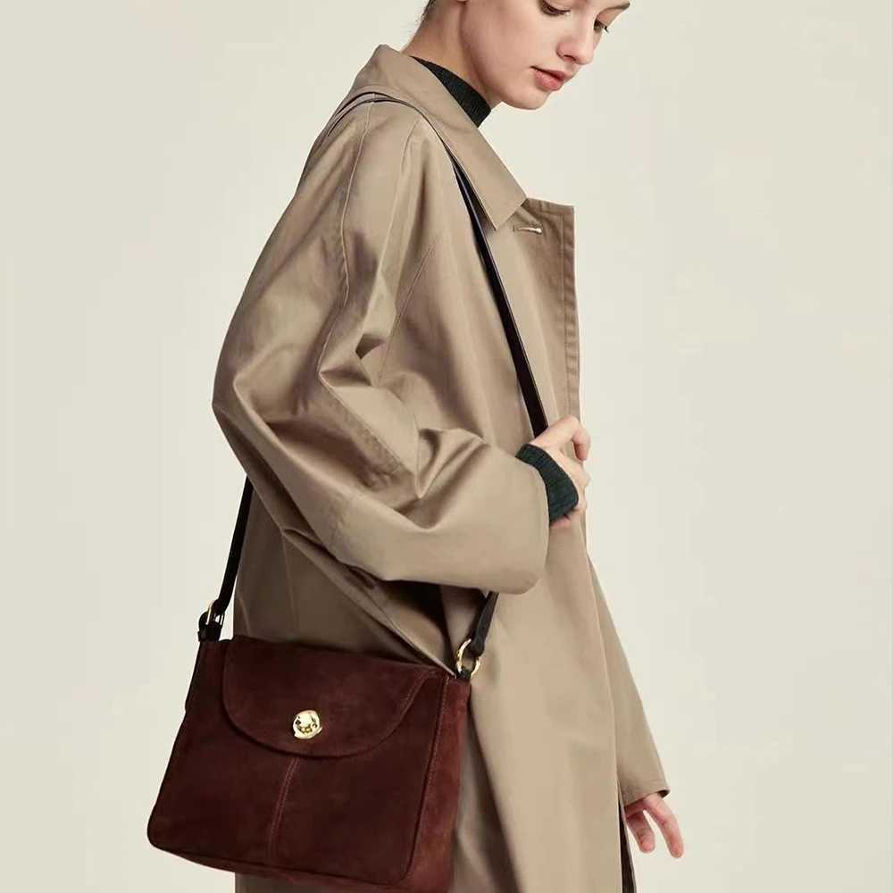 Shoulder Bags Burgundy Suede Shoulder Bags for Women Solid Soft Flap Satchels Crossbody Bag Large Capacity All-match Casual Underarm Pack Y250306