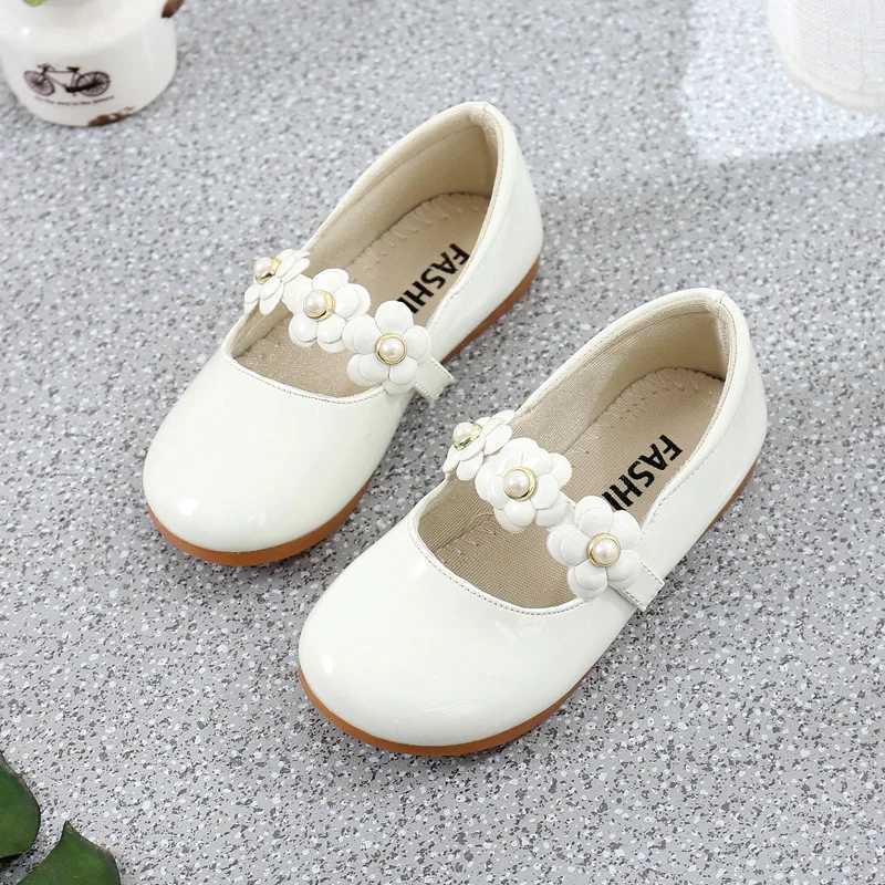 Baby Moccasins Kids Dress Shoes for Party Autumn Girls Leather Flats with Flowers Princess Sweet Children Shoes for School 26-36T250306