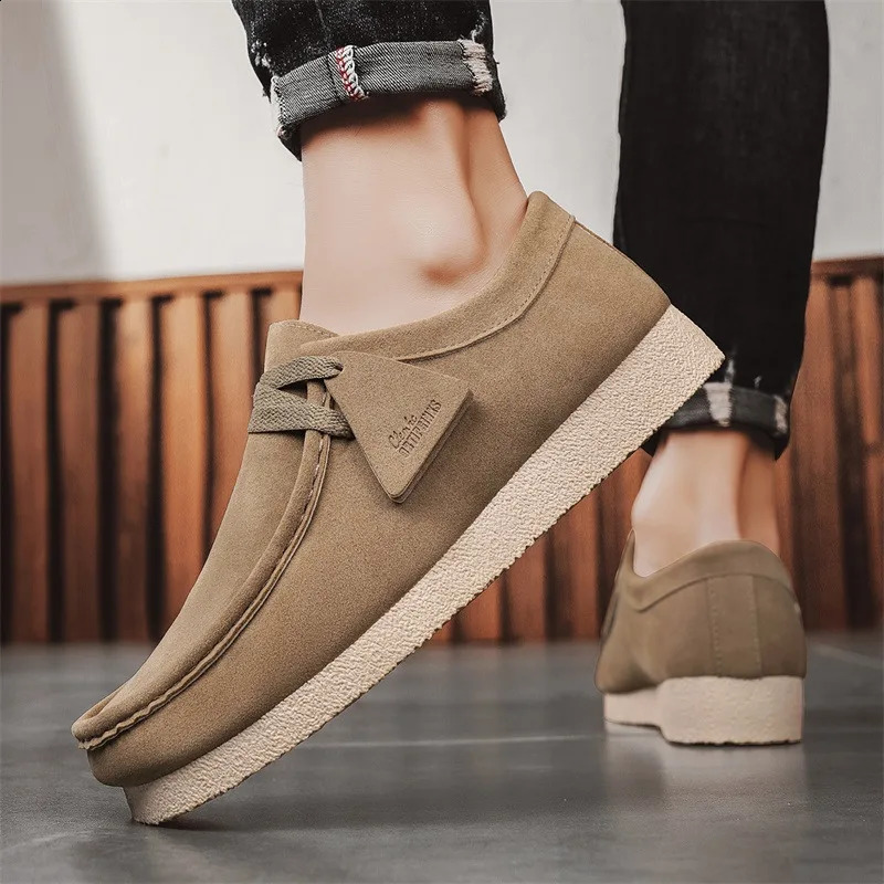 Fashion Khaki Casual Shoes For Men Suede Leather Loafers Men Platform Slip-on Mens Driving Shoes Lightweight Leisure Men Shoes 250303