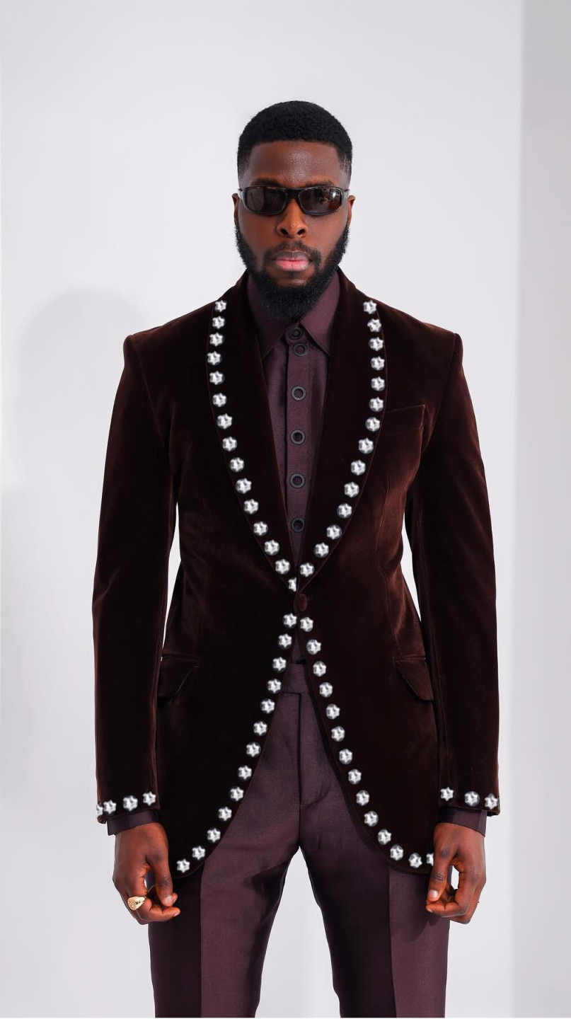 Unique Wedding Tuxedos Beaded Designer Men Suits Shawl Lapel 2 Piece Set Jacket Pants Groom Business Blazers Customized