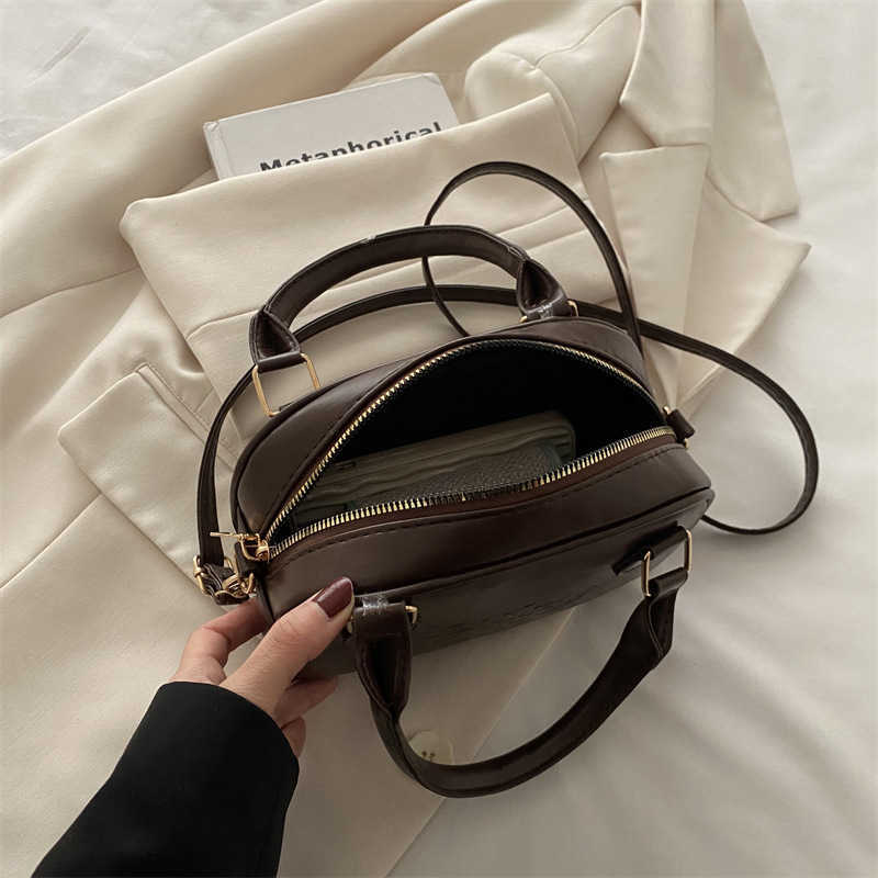 Niche bowling bag for women 2024 new autumn and winter single shoulder crossbody bag high-end texture coffee colored handbag Y250306