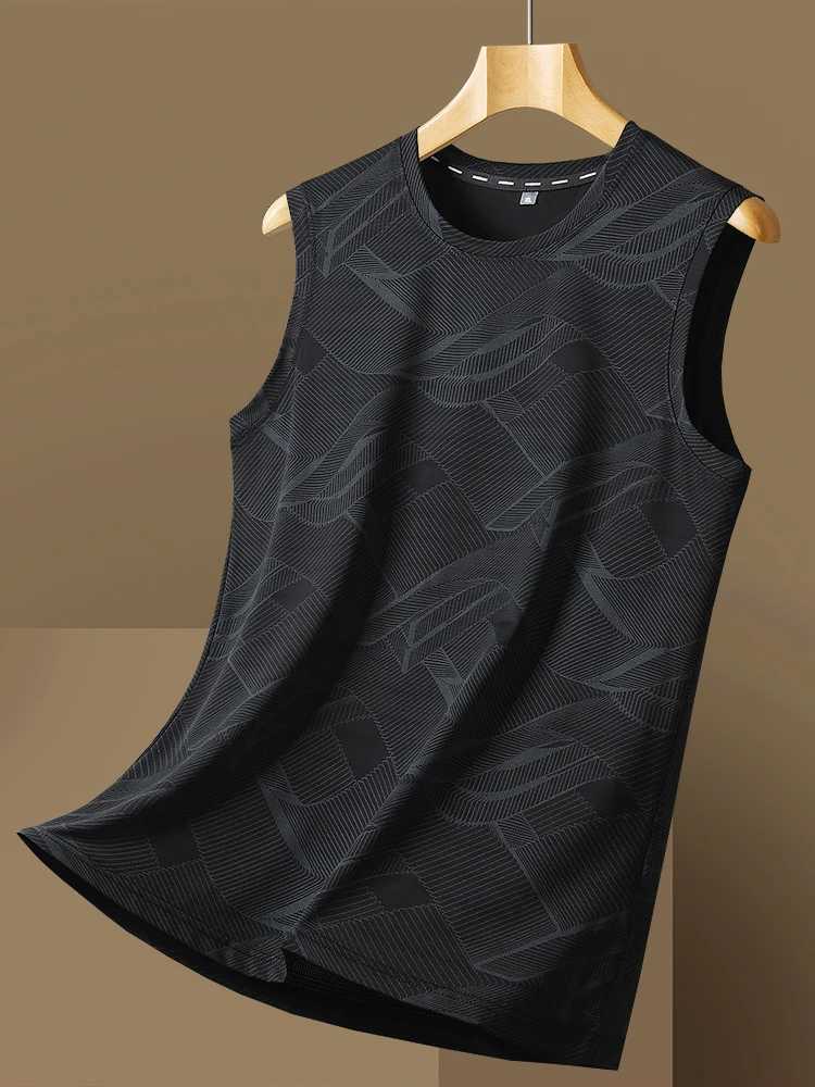 2025 New Plus Size Ice Silk Classic Tank Tops Men Sleeveless Shirt Black Blue Tees All-Match Quick-Drying T-Shirt 8xl 7xl 6xlT250318